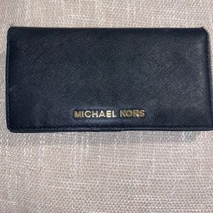 BLACK MICHAEL KORS WALLET